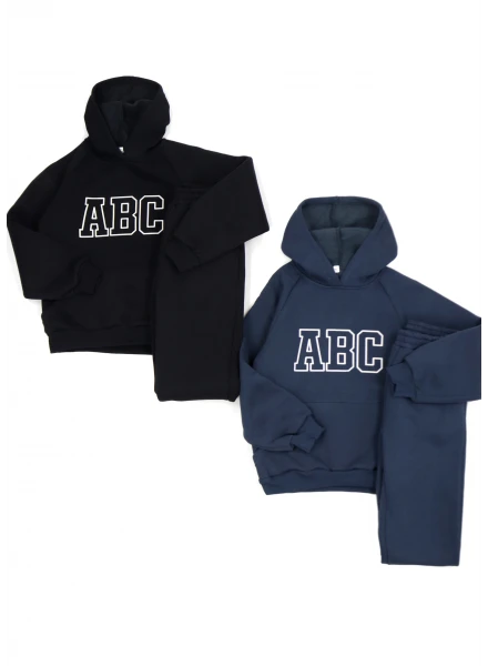 Спортивний костюм