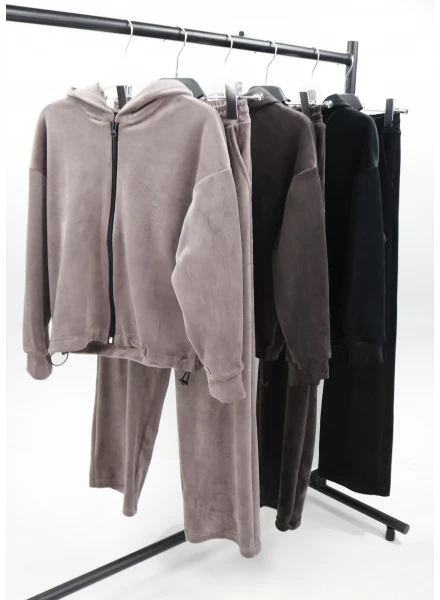 Спортивний костюм