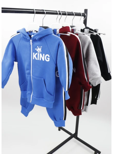 Спортивний костюм