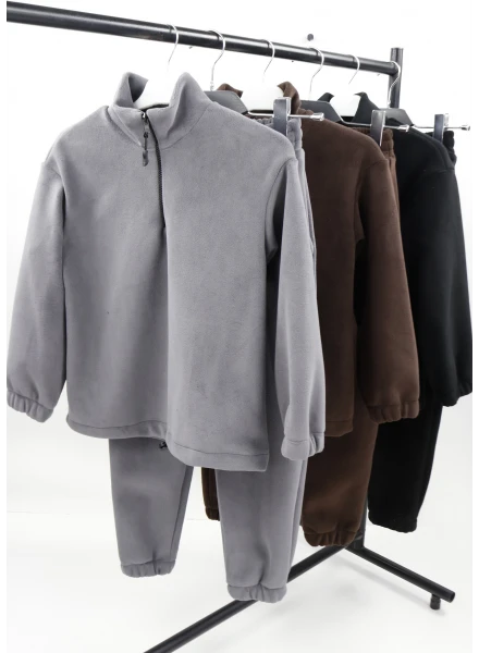 Спортивний костюм