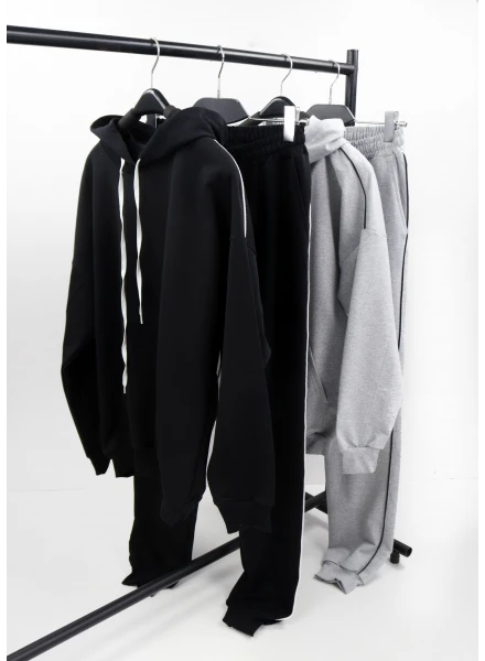 Спортивний костюм